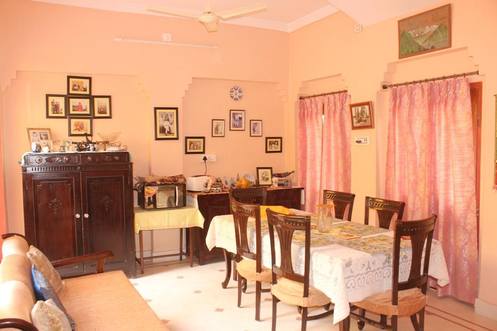 Udai Niwas - Bikaner Exterior photo